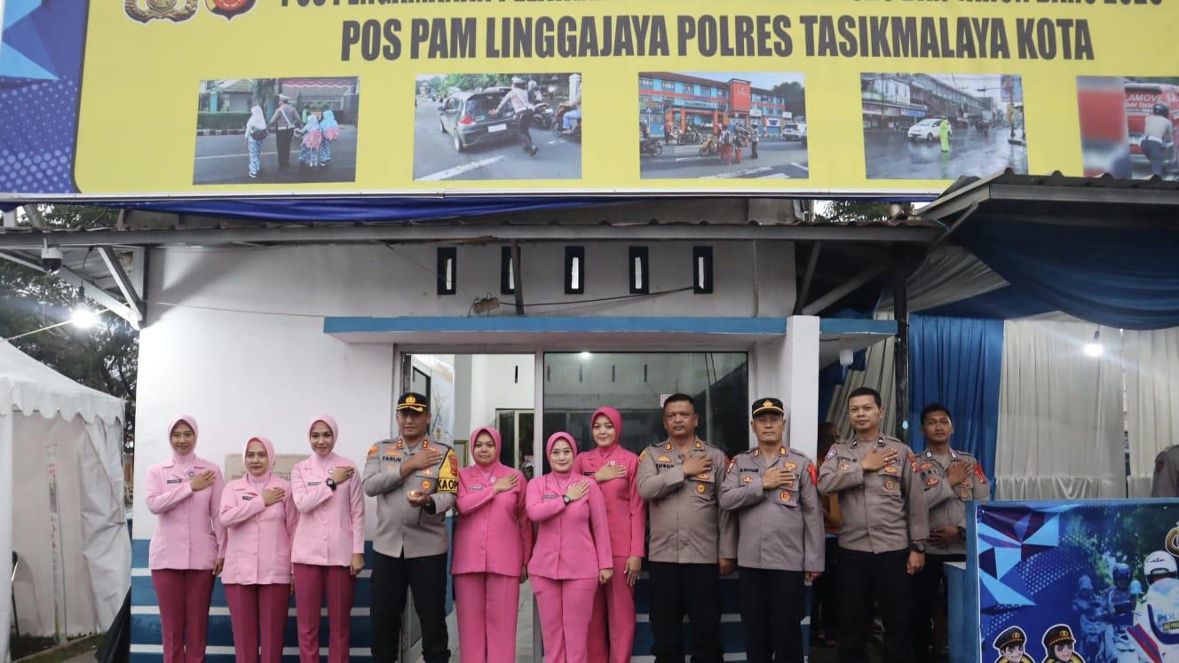Kapolres Tasikmalaya Kota Tinjau Pos Operasi Lilin Lodaya 2025, Beri Sembako untuk Personel Pengamanan
