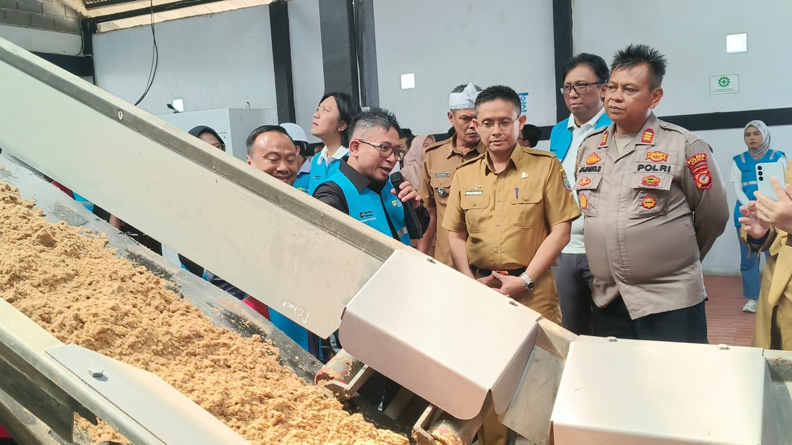 Atasi Limbah Aren, PLN EPI Resmikan Hub Pengolahan Biomassa Pertama di Ciamis