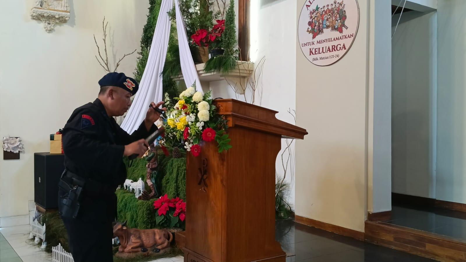 Jelang Malam Natal 2025, Gereja di Tasikmalaya Disterisasi Tim Jibom Polda Jabar