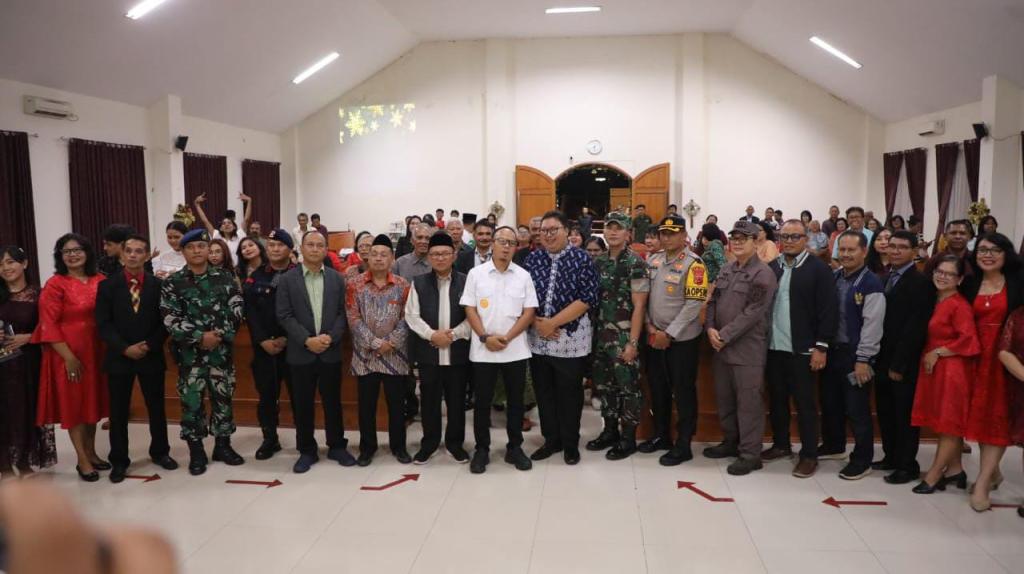 Pastikan Situasi Kondusif, Forkopimda Plus Kota Tasikmalaya Pantau Gereja di Malam Natal