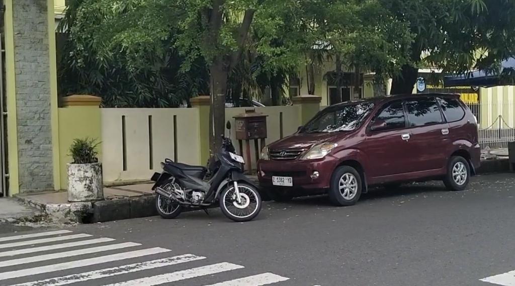 Viral Keluhan Parkir di Depan SMPN 1 Banjar, Dishub Tegaskan Aturan dan Janji Evaluasi