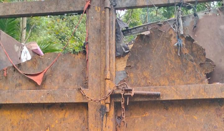 Jalan di Banjar Dipenuhi Sampah Gegara Truk Pengangkut Rusak