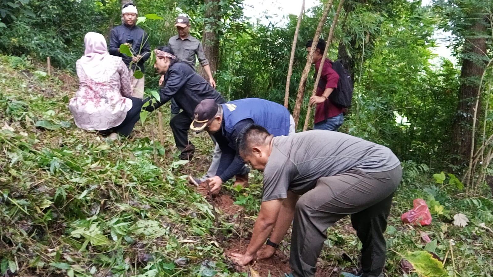 Gerakan Leuweung Hejo Kembali Digelar di Kota Banjar, Perkuat Mitigasi Bencana dan Pelestarian Budaya
