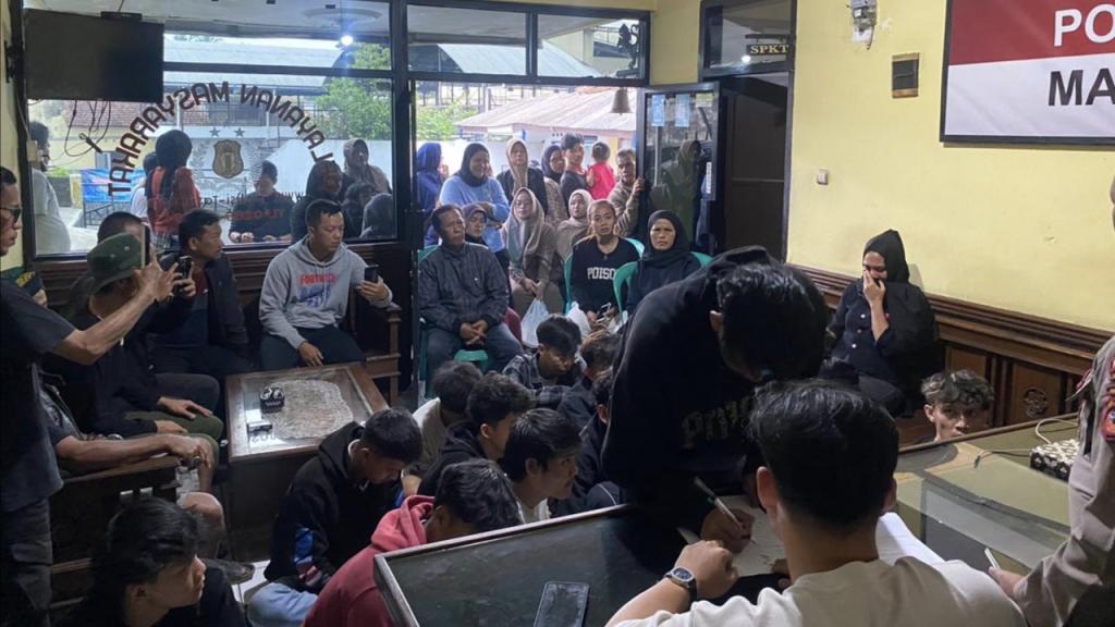 Belasan Remaja Diamankan Warga di Indihiang, Polisi Lakukan Pembinaan Cegah Tawuran