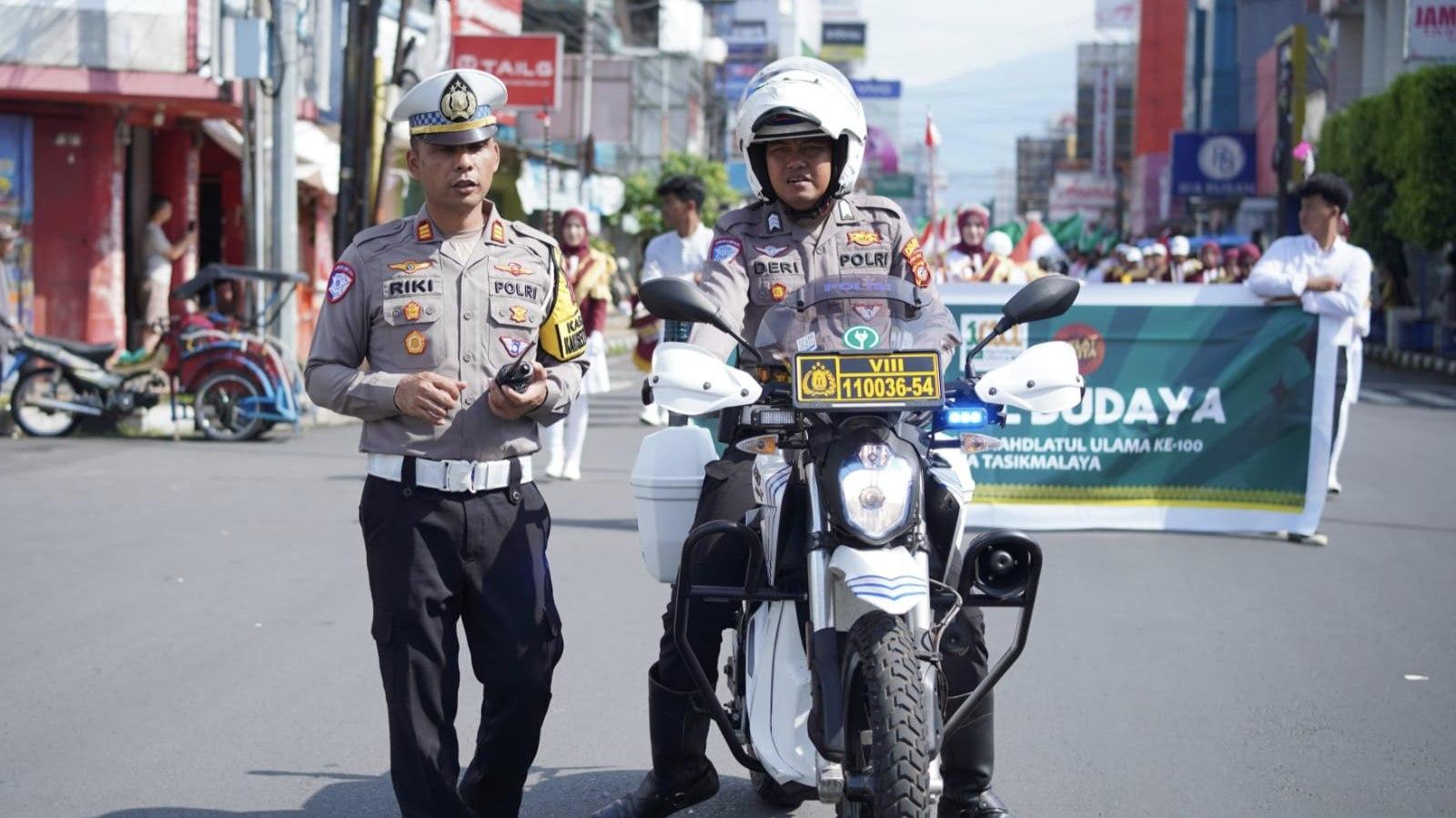 Satlantas Polres Tasikmalaya Kota Lakukan Rekayasa Lalu Lintas Pawai Harlah Satu Abad NU