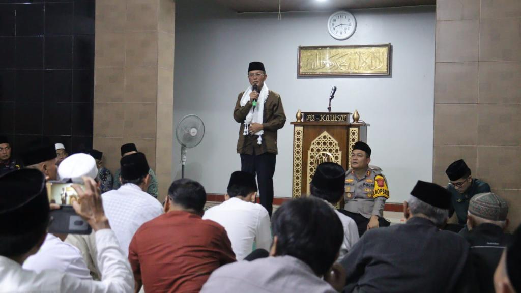 Tarawih Keliling Terakhir di Cikoneng Disambut Antusias, Bupati Herdiat: Gotong Royong Kekuatan Ciamis
