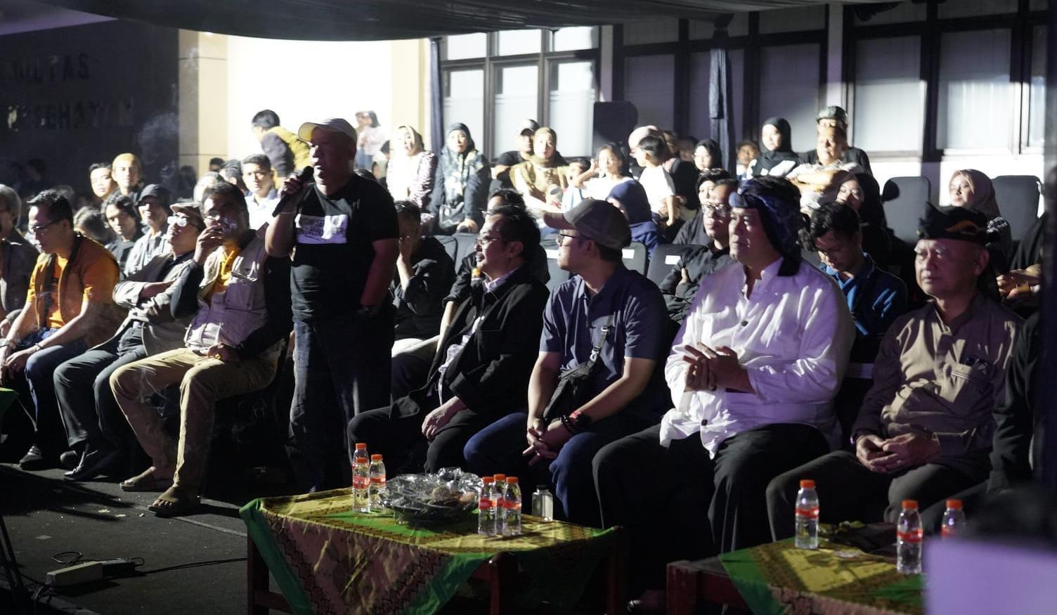 Apresiasi Karya Bode Riswandi, Diky Candra Sebut Teater Jantur di Unsil Kelas Internasional