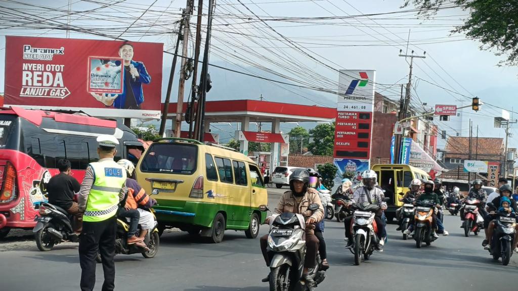 H-3 Lebaran: Volume Kendaraan di Jalur Gentong Tembus 28 Ribu, Polisi Sebut Arus Mudik Masih Terkendali