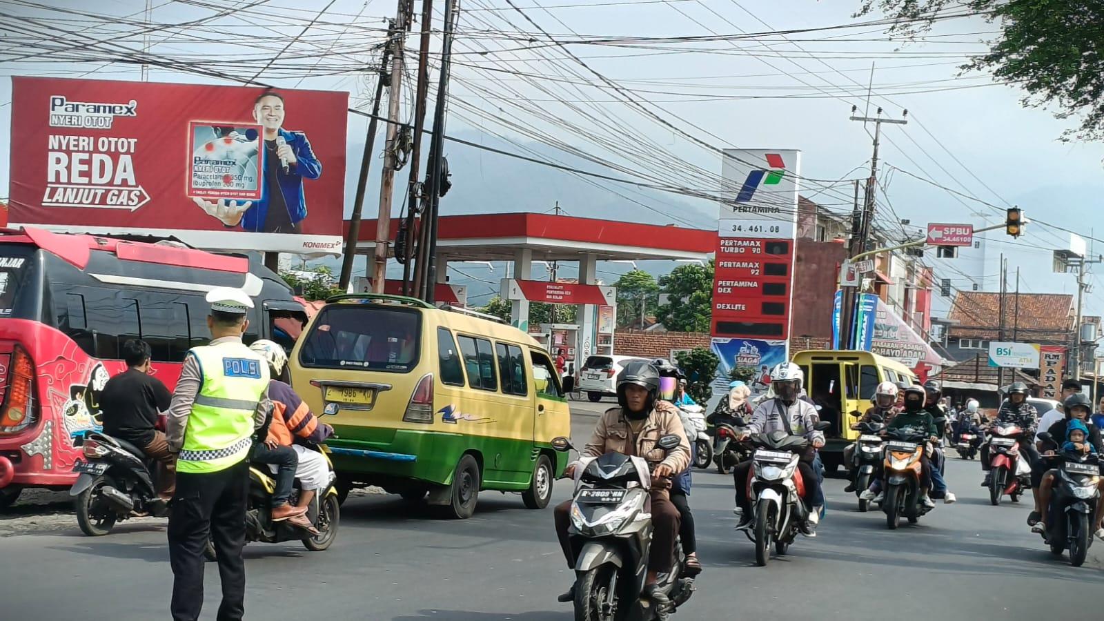 H-3 Lebaran: Volume Kendaraan di Jalur Gentong Tembus 28 Ribu, Polisi Sebut Arus Mudik Masih Terkendali