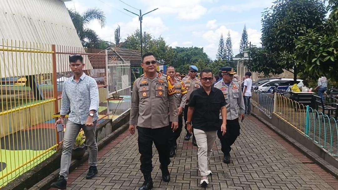 Pantau Wisata Cipangalun, Kapolres Ciamis dan Forkopimda Pastikan Keamanan 1.700 Wisatawan di Libur Lebaran