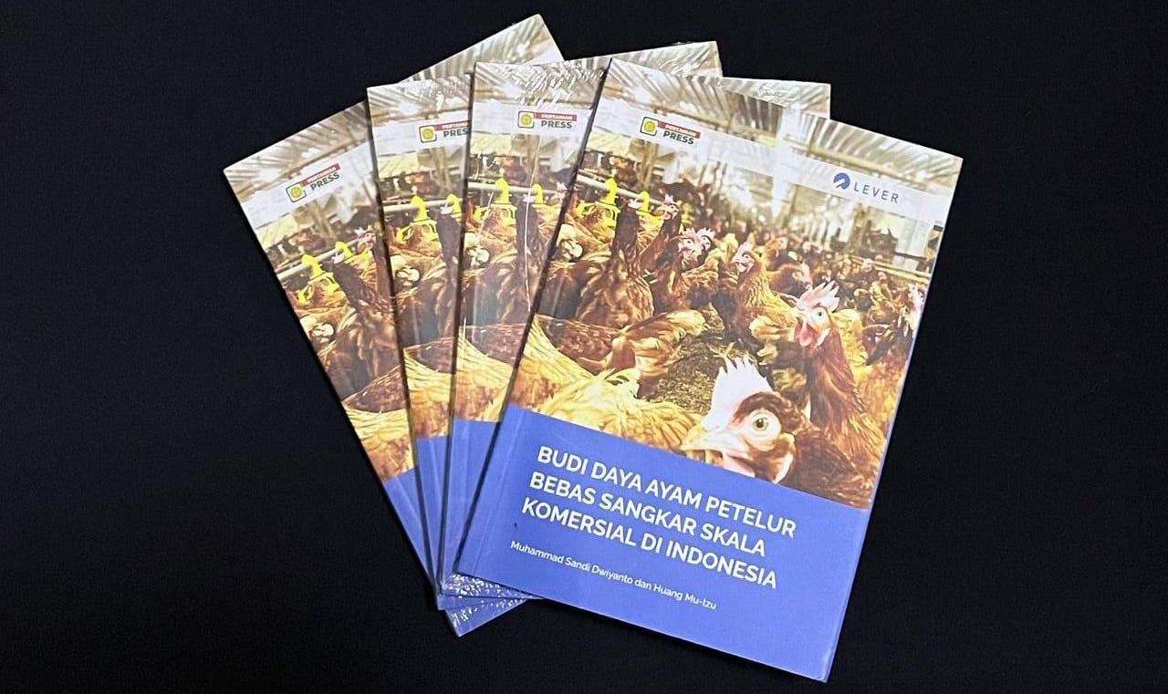 Jawab Tantangan Industri Perunggasan Global, Buku Budi Daya Ayam Petelur Cage-Free Diluncurkan
