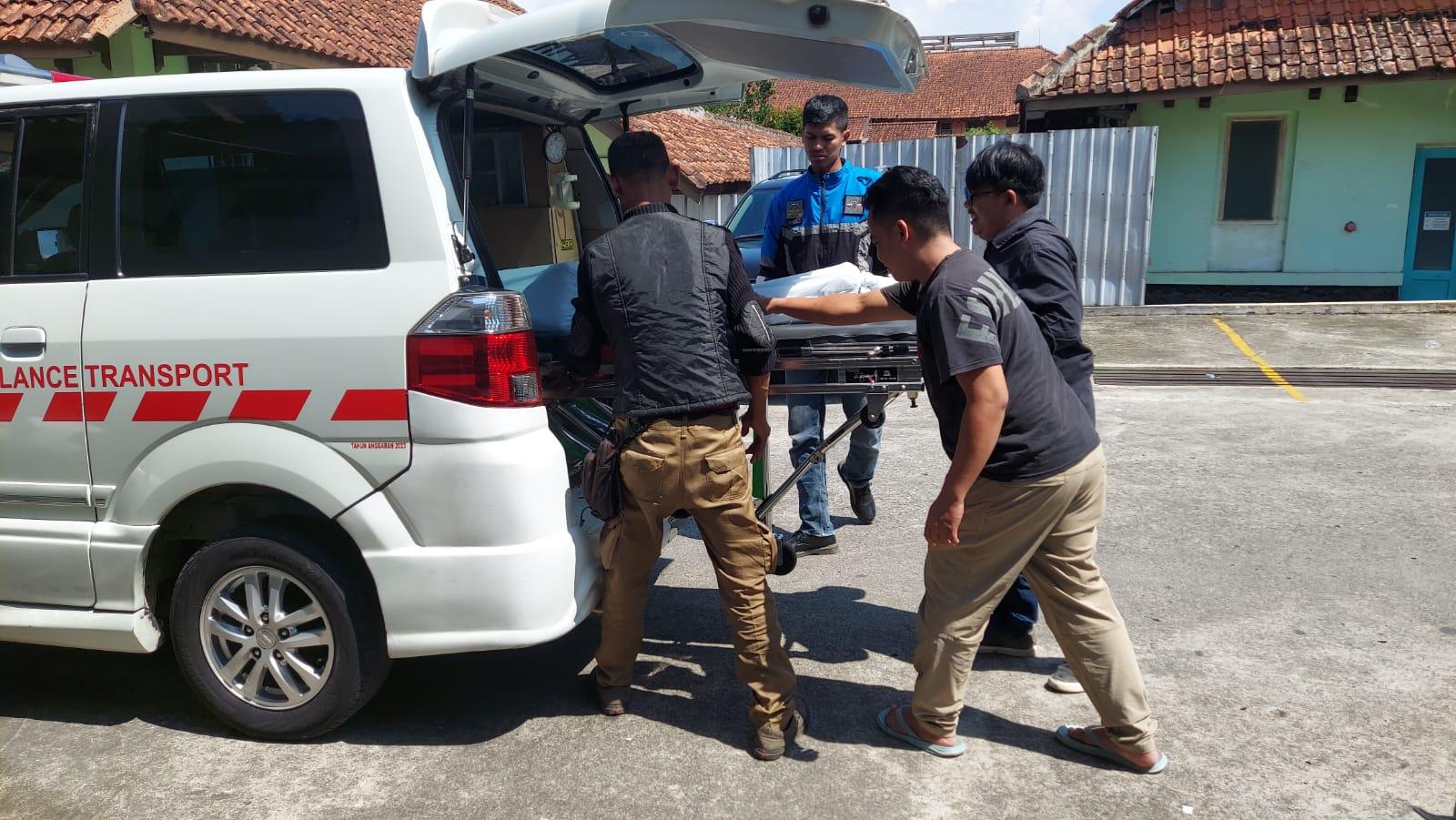 Usai Jalani Pemeriksaan di RSUD, Jasad Bocah 11 Tahun yang Tewas di Rel Cidahu Cisayong Diserahkan ke Keluarga