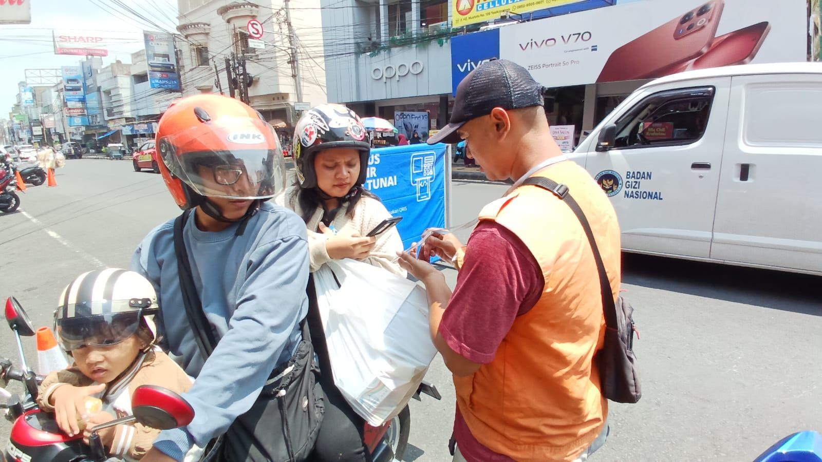 Respons Pengendara soal Parkir QRIS di Tasikmalaya: Praktis, Tapi Perlu Sosialisasi