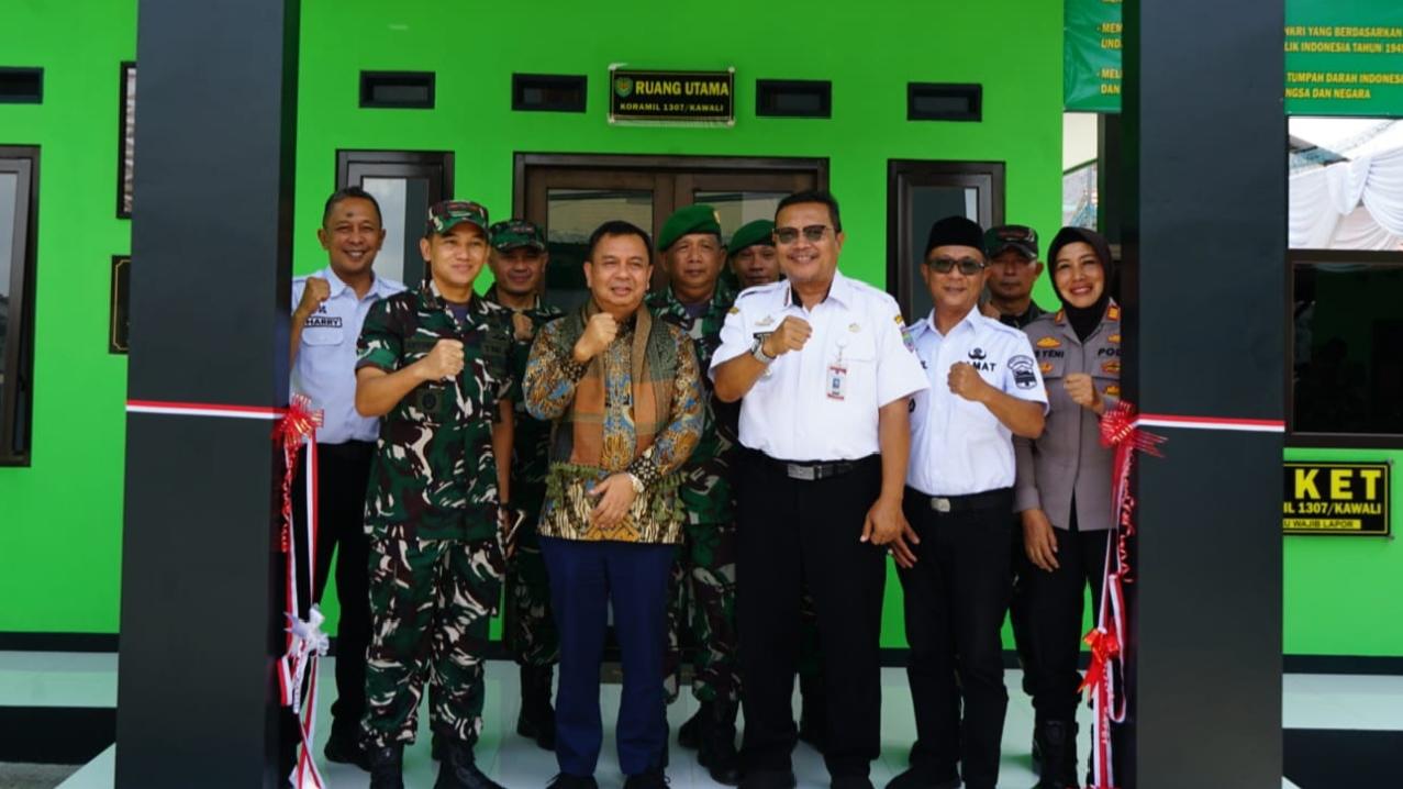 Sinergi TNI dan Rakyat, Dandim 0613/Ciamis Resmikan Renovasi Gedung Koramil 1307/Kawali