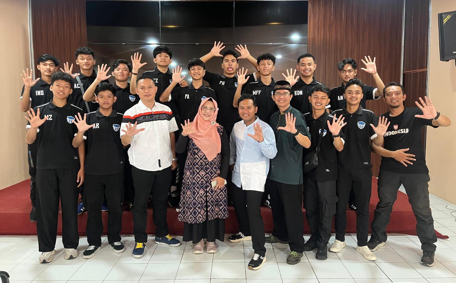 Wakili Tasikmalaya di Level Nasional, Tim Futsal SMAN 5 Bertolak ke Grand Champions Asura di Cirebon