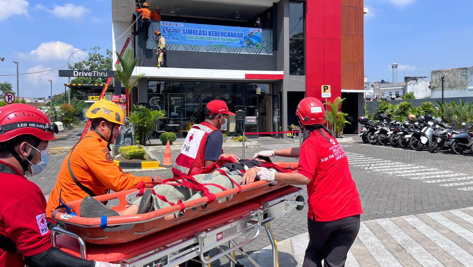 Peringati HKB 2026, Anak-Anak Difabel Tasikmalaya Antusias Ikuti Simulasi Tanggap Bencana