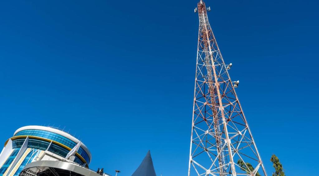 Indosat Catat Laba Rp1 Triliun pada Kuartal II 2025, Perluas Jaringan dan Dorong Inisiatif AI