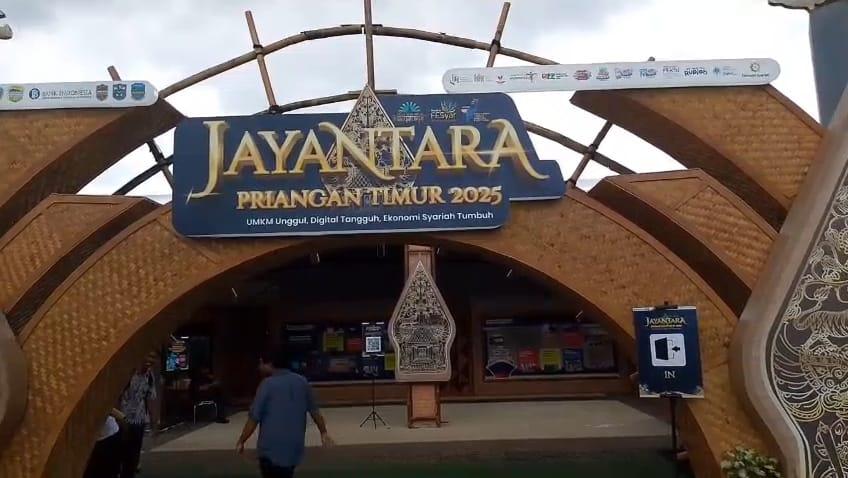 Jayantara Priangan Timur 2025 Tampilkan 93 UMKM Binaan BI Tasikmalaya di Alun-Alun Dadaha