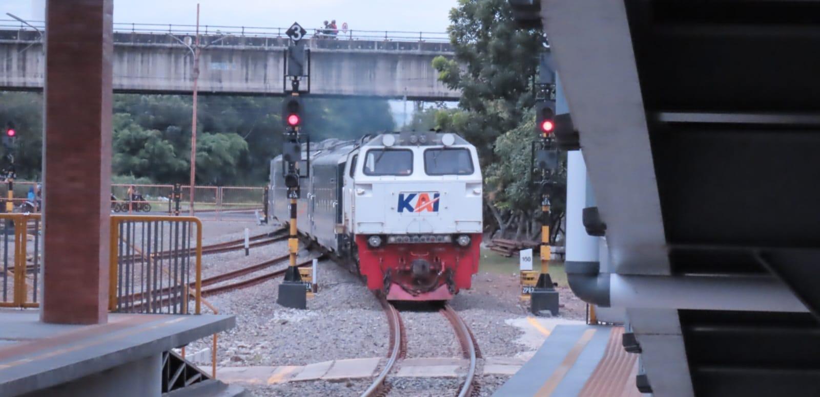 KA Pasundan dan Kahuripan Jadi Favorit Penumpang saat Libur Tahun Baru Islam