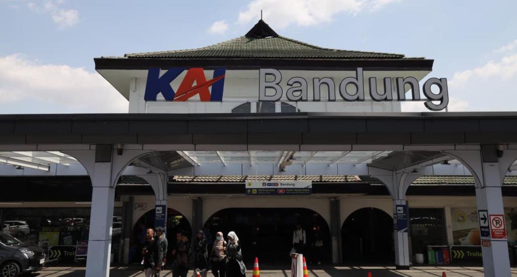 KAI Daop 2 Bandung Optimalkan Layanan di 54 Stasiun Aktif
