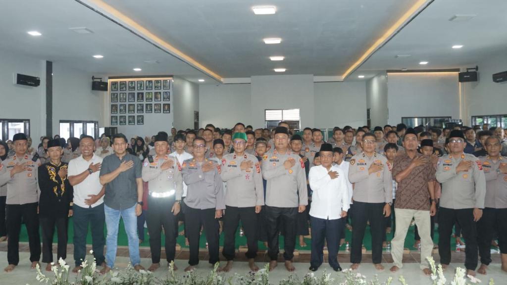 Kapolres Ciamis Ajak Personel Teladani Akhlak Nabi di Peringatan Maulid