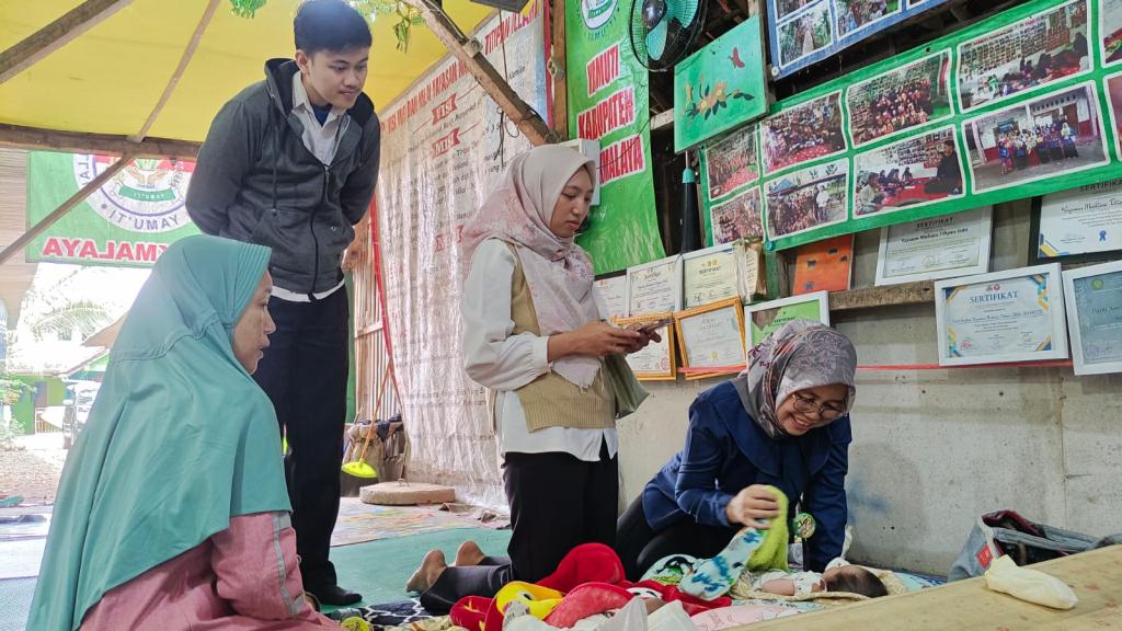 Karyawan Plaza Asia Tasikmalaya Galang Donasi dan Salurkan Bantuan untuk Yayasan Yamu'ti