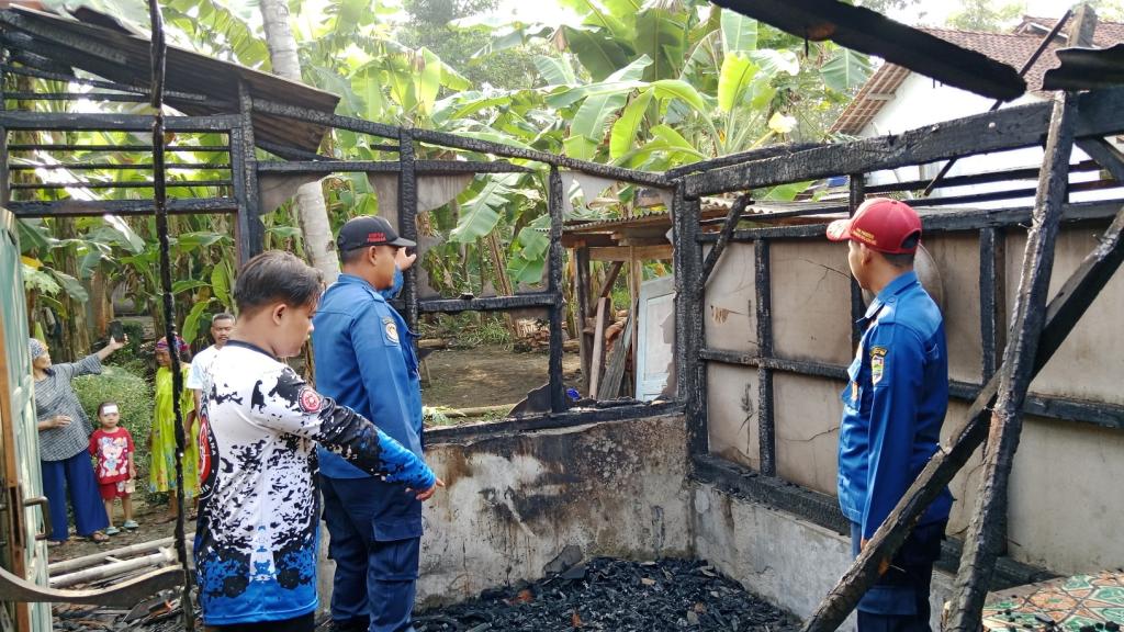 Gagara Tungku Lupa Dimatikan, Dapur Rumah Warga di Pamarican Ciamis Ludes Terbakar