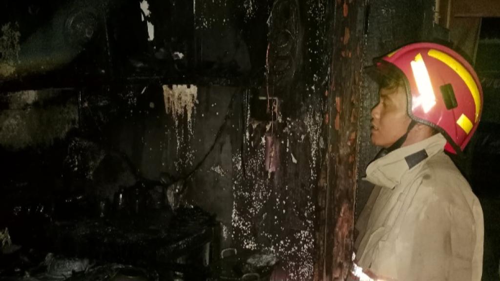 Kebakaran di Pasar Galuh Kawali, Satu Kios Hangus Terbakar