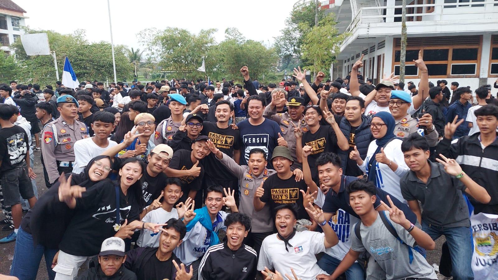 Kemeriahan dan Keseruan Nobar Persib Bandung vs Persija di Tasikmalaya, Kapolres AKBP Andi Purwanto: Alhamdulillah Aman