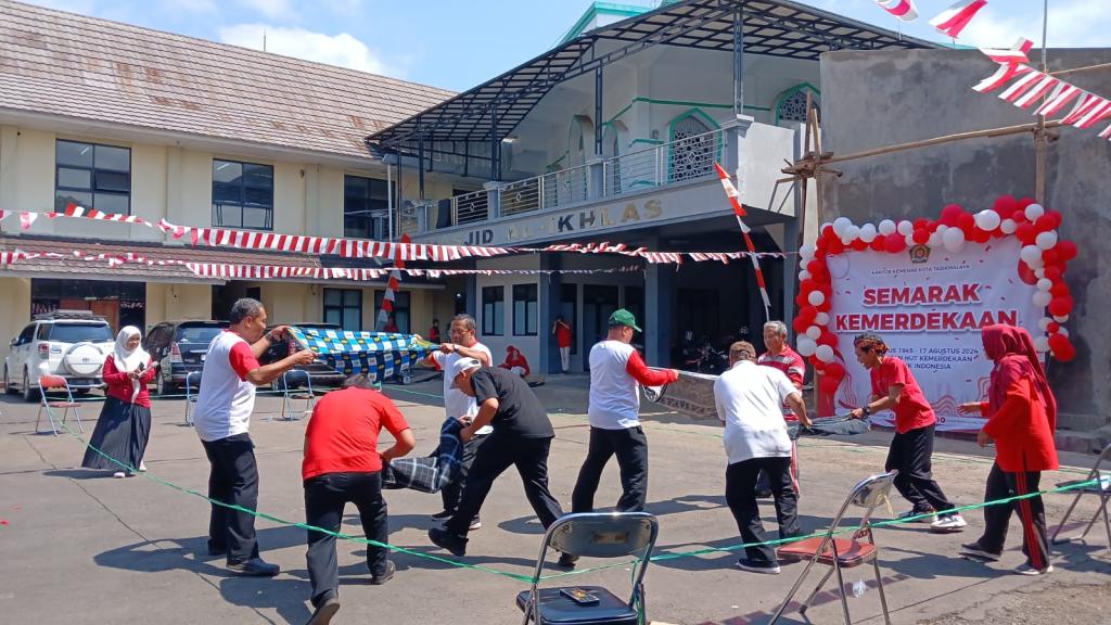 Kemeriahan Peringatan HUT Ke-79 RI di Kantor Kemenag Kota Tasikmalaya