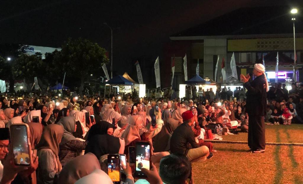 Konser Opick: Kesyahduan Lagu Religi di HUT ke-23 Kota Tasikmalaya