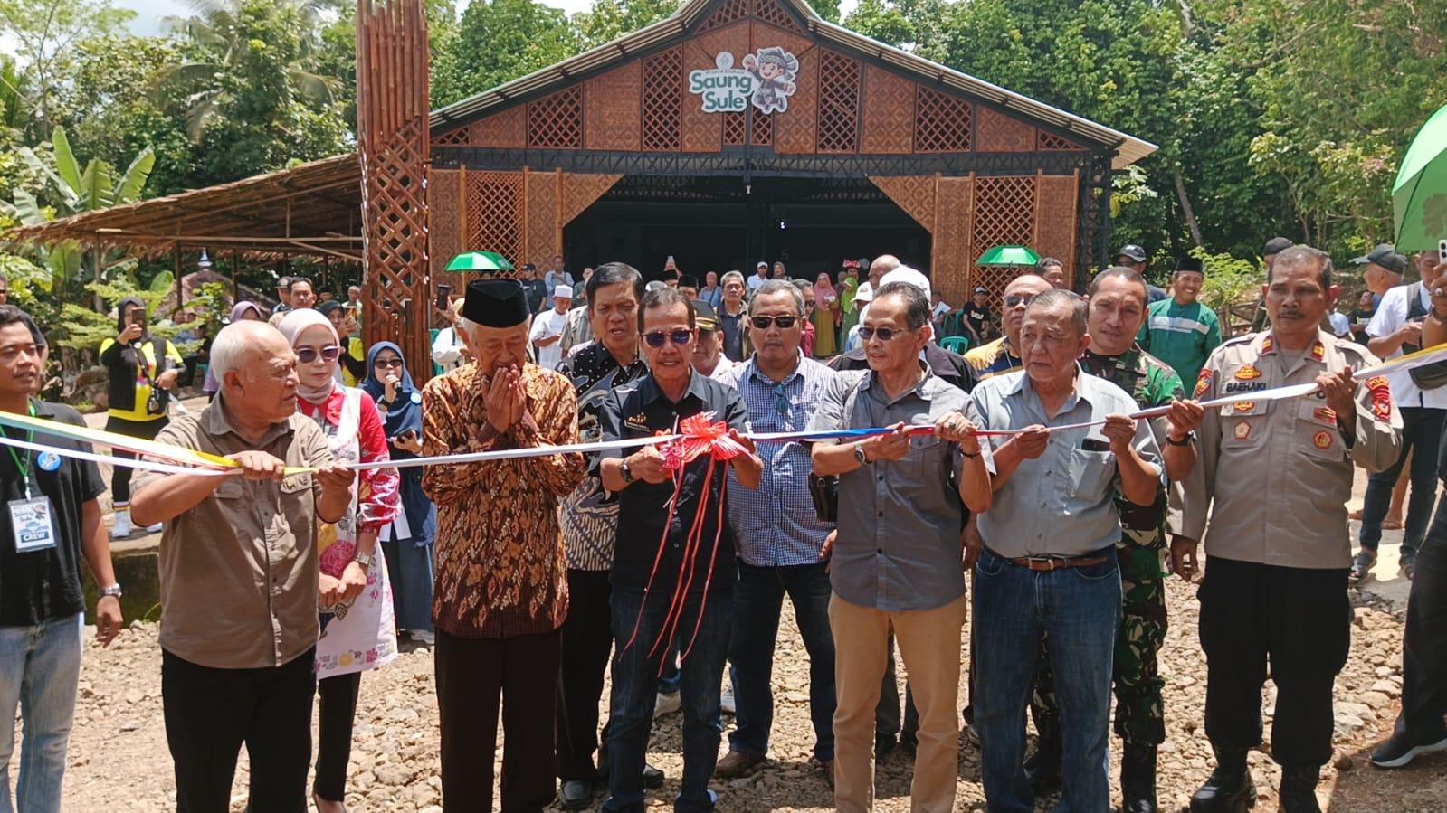 Kolam Renang dan Mini Zoo Saung Sule, Magnet Baru Pariwisata Ciamis