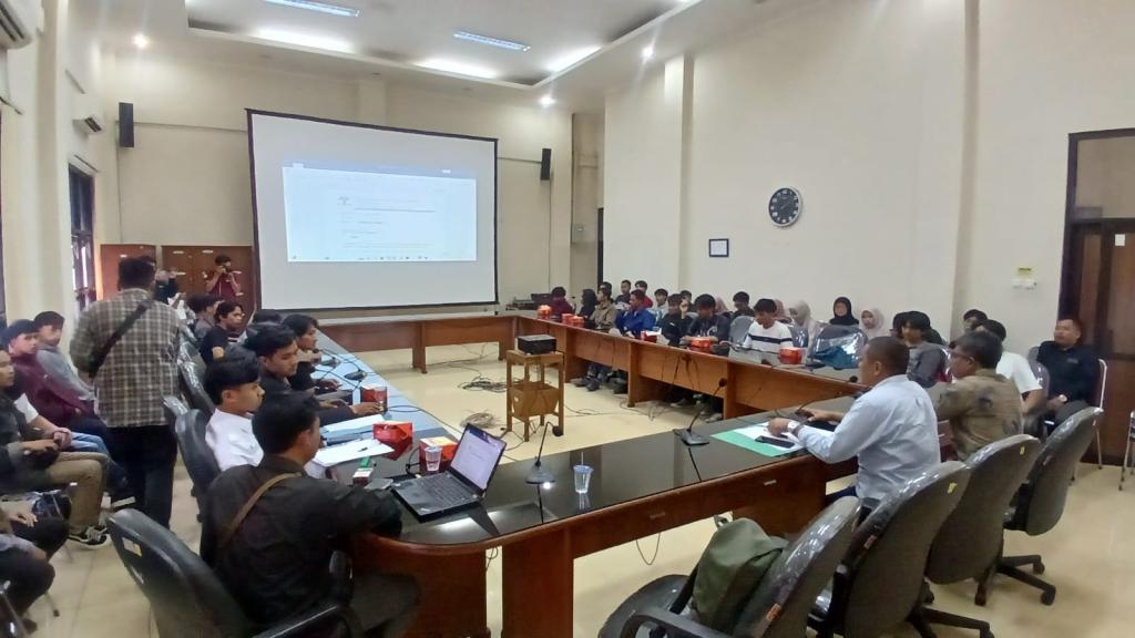 Kompeni Audensi dengan DPRD Kota Tasikmalaya Tanggapi Dugaan Money Politik pada Pilkada 2024