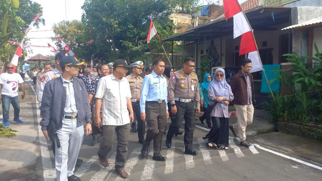 Korlantas Polri Resmikan Kampung Tertib Lalu Lintas di Tasikmalaya untuk Edukasi Masyarakat Sejak Dini