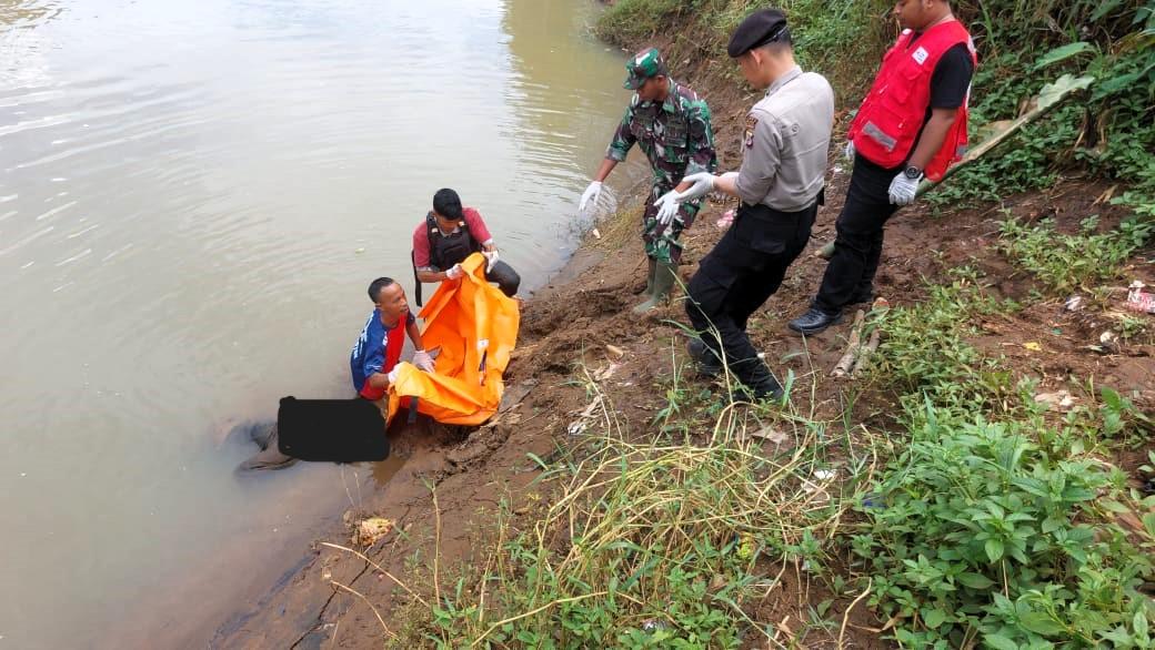 Kota Banjar Geger, Pria Tanpa Identitas Ditemukan Tewas di Sungai Citanduy