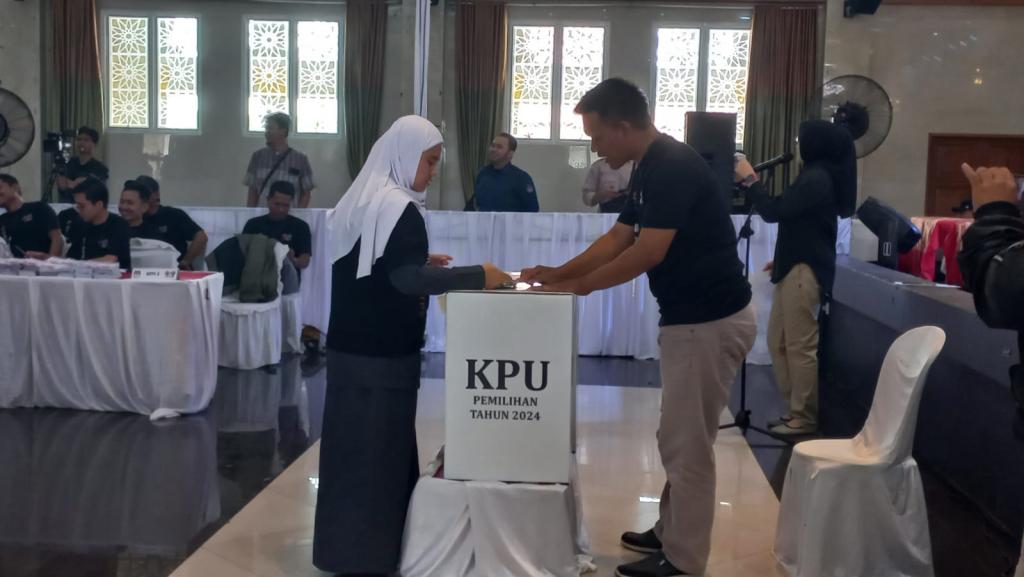 KPU Kabupaten Tasikmalaya Gelar Simulasi Pemungutan dan Penghitungan Suara Jelang Pilkada 2024