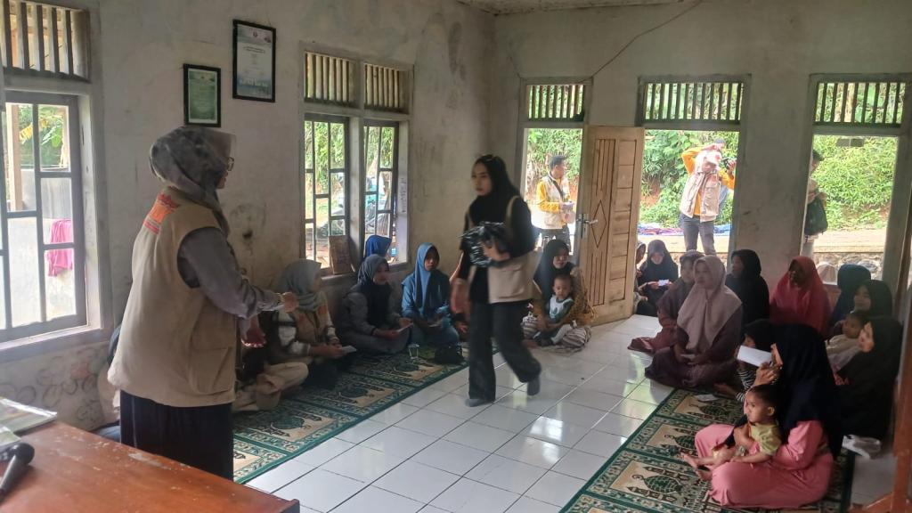 KPU Kota Tasikmalaya Sosialisasikan Pilkada 2024 ke Wilayah Terpencil di Kawalu