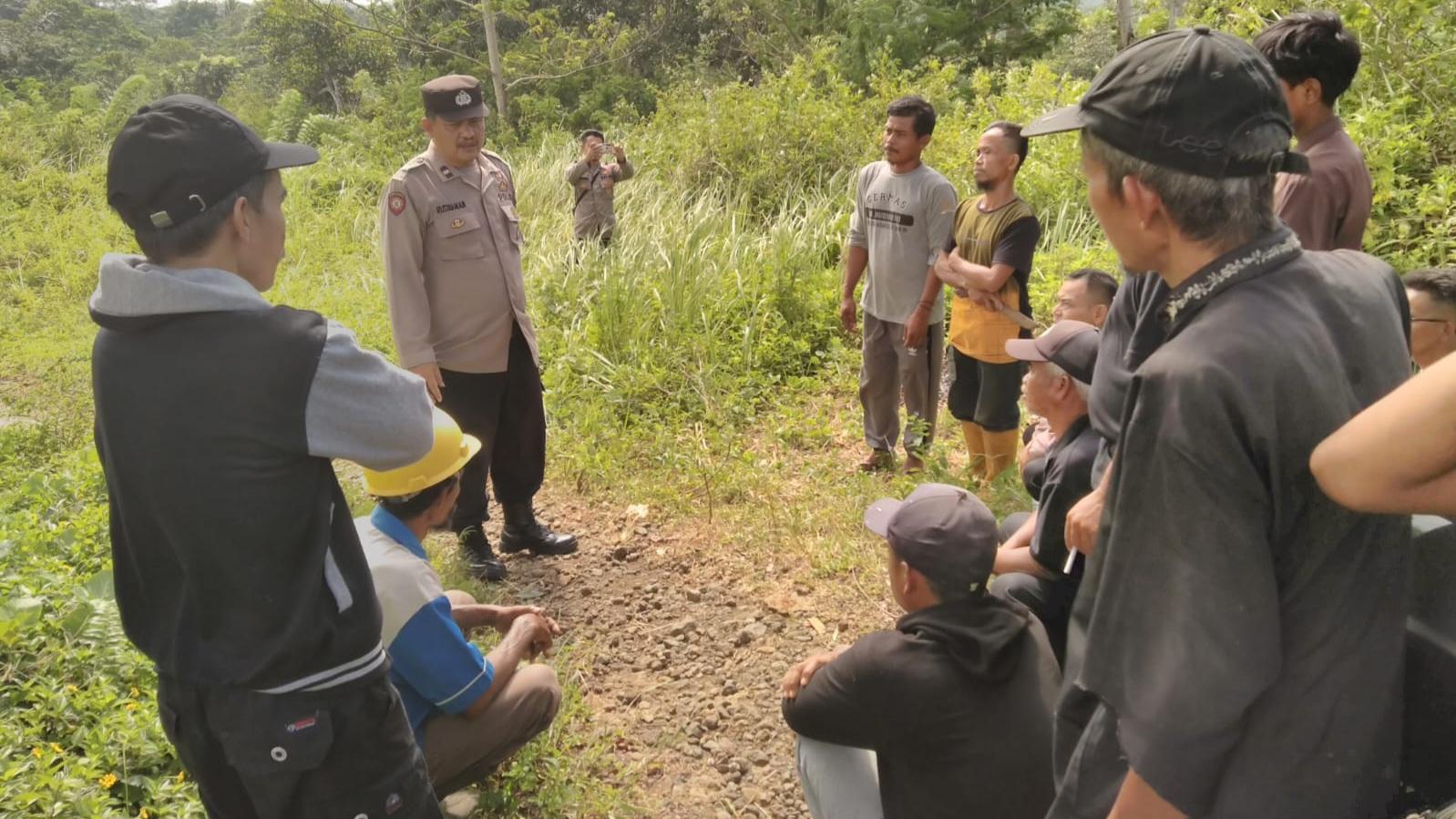 Lansia Hilang di Hutan Tasikmalaya, Polsek dan Warga Lakukan Pencarian