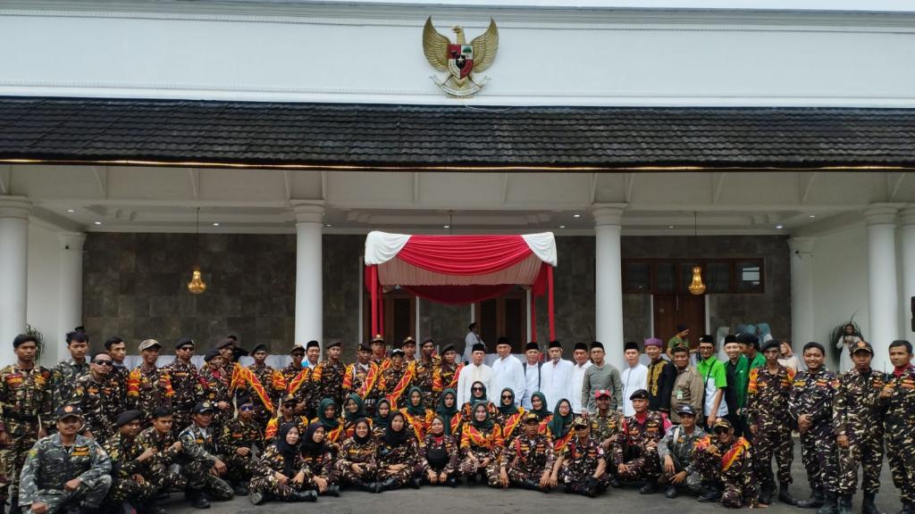 Meriahkan HSN 2024, Kirab Resolusi Jihad Jadi Pengingat Semangat Perjuangan Ulama dan Santri