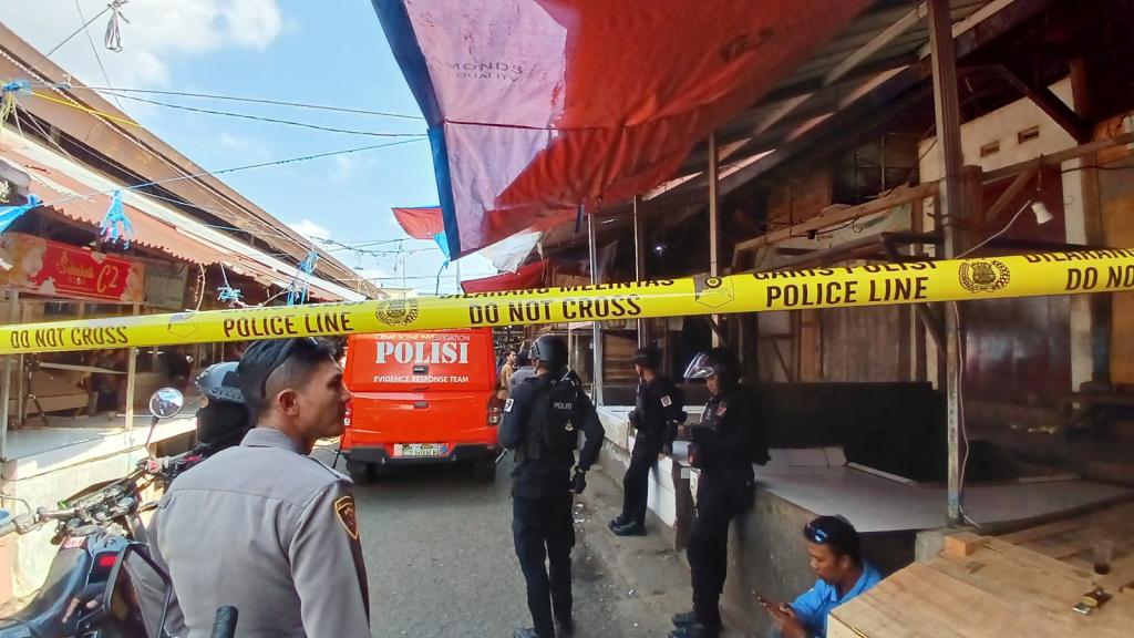 Misteri Mayat dalam Karung di Tasikmalaya, Polisi Olah TKP di Pasar Cikurubuk