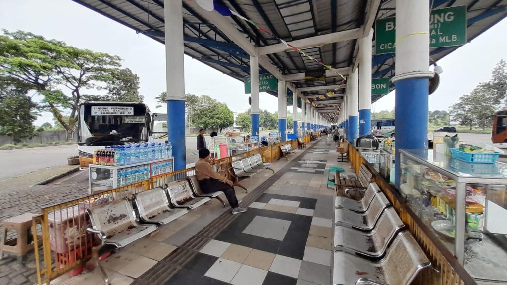 Nasib Pedagang Terminal Indihiang Tasikmalaya yang Kian Merana