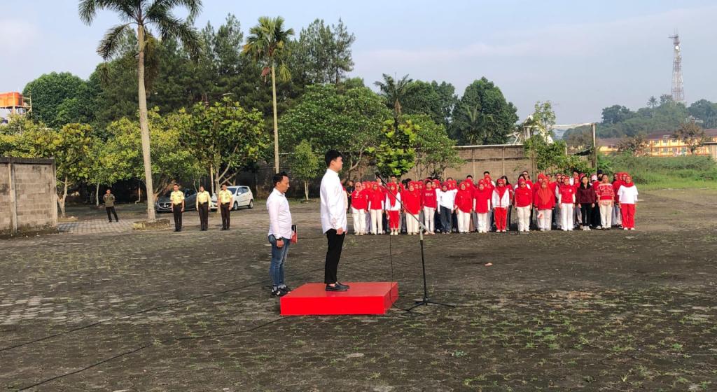 Nuansa Merah Putih Lebih Kuat, Plaza Asia Tasikmalaya Gelar Upacara dan Perlombaan Peringati HUT Ke-80 RI