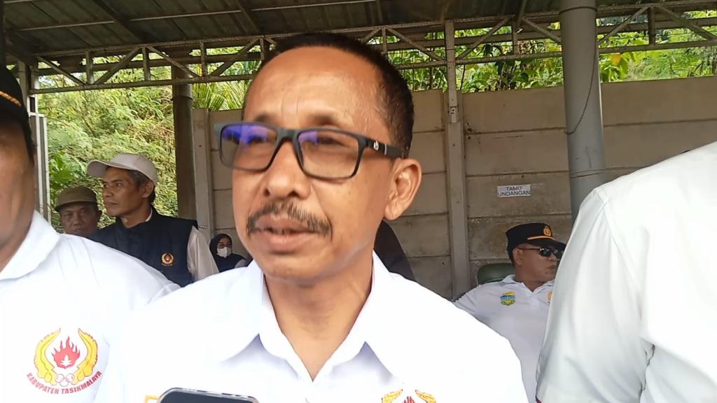 Pelantikan Ketua KONI Kabupaten Tasikmalaya Digelar di Lapangan, Tegaskan Komitmen Dekat dengan Masyarakat