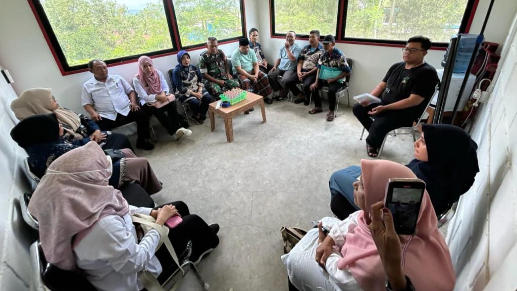 Pelayanan Sampah Mandek, Warga Purwaharja Banjar Geruduk Kantor Pengelola TPS Kamisama