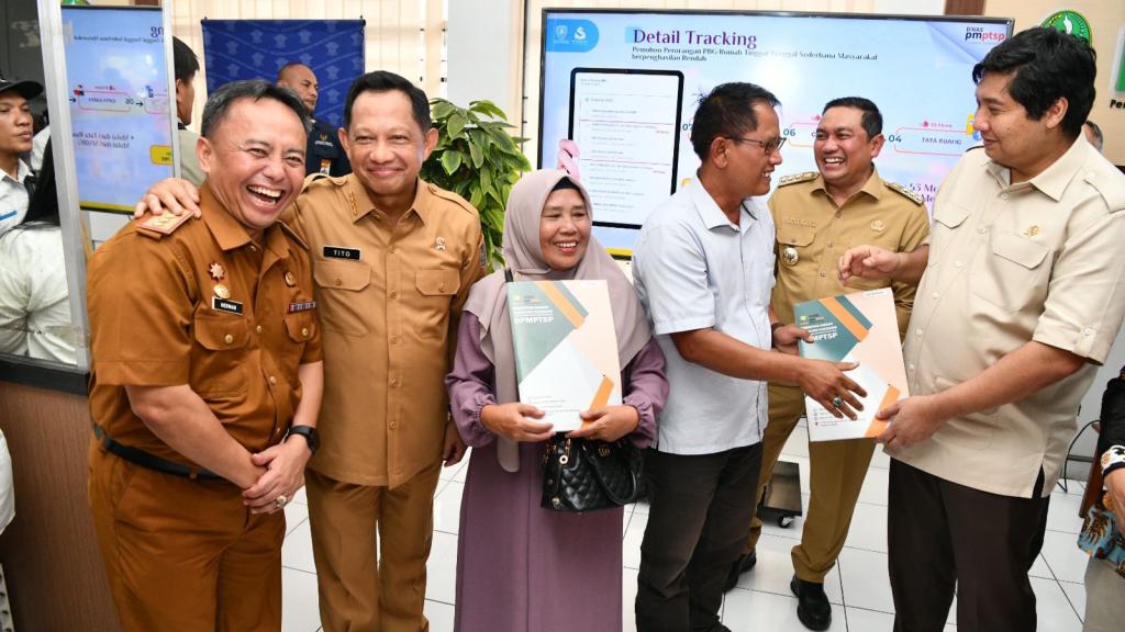 Pemerintah Provinsi Jawa Barat Percepat Layanan PBG untuk MBR, Wujudkan Hunian Layak dan Terjangkau