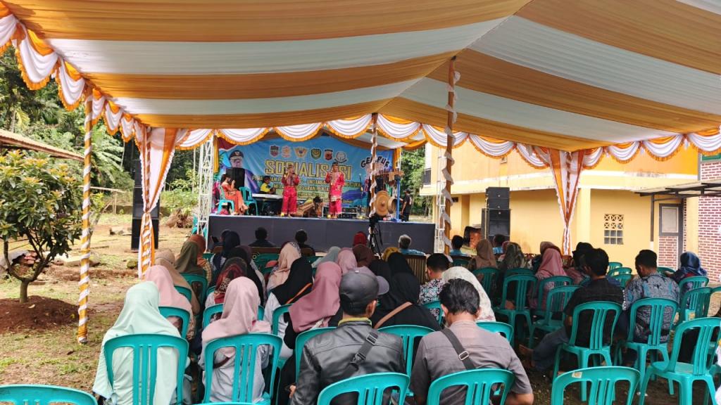 Pemkab Ciamis Gunakan Pentas Seni Calung untuk Sosialisasi Gempur Rokok Ilegal