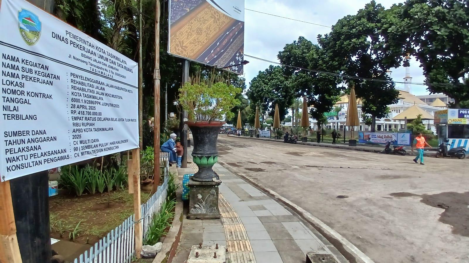 Pemkot Tasikmalaya Anggarkan Rp418 Juta untuk Ganti Batu Andesit dengan Hotmix