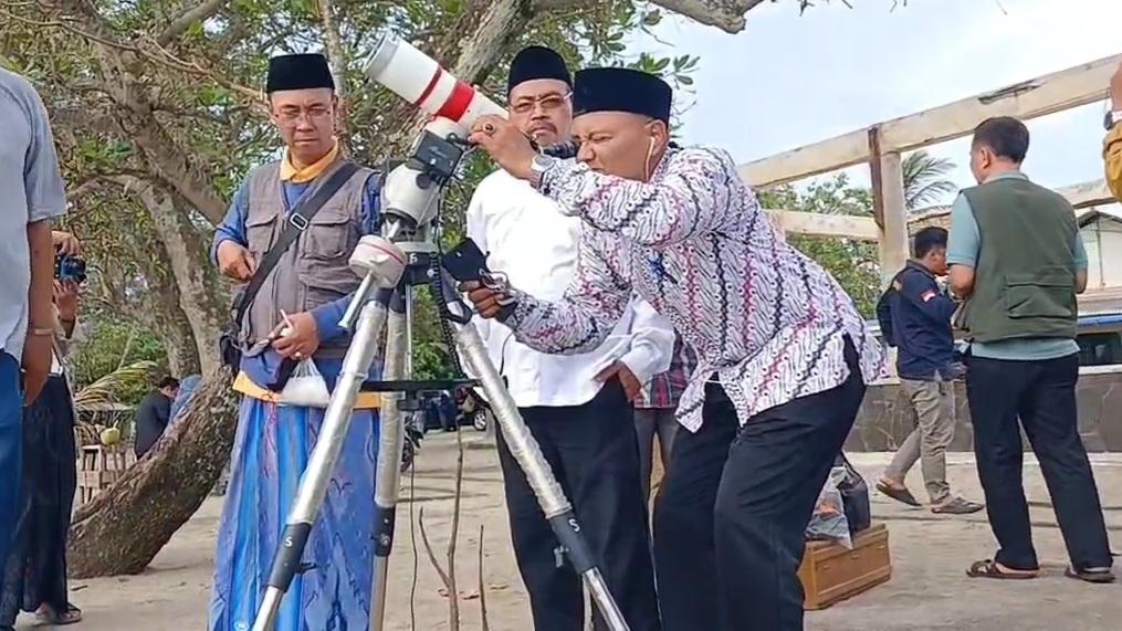Pemkot Tasikmalaya Gelar Pemantauan Hilal di Pantai Sindangkerta