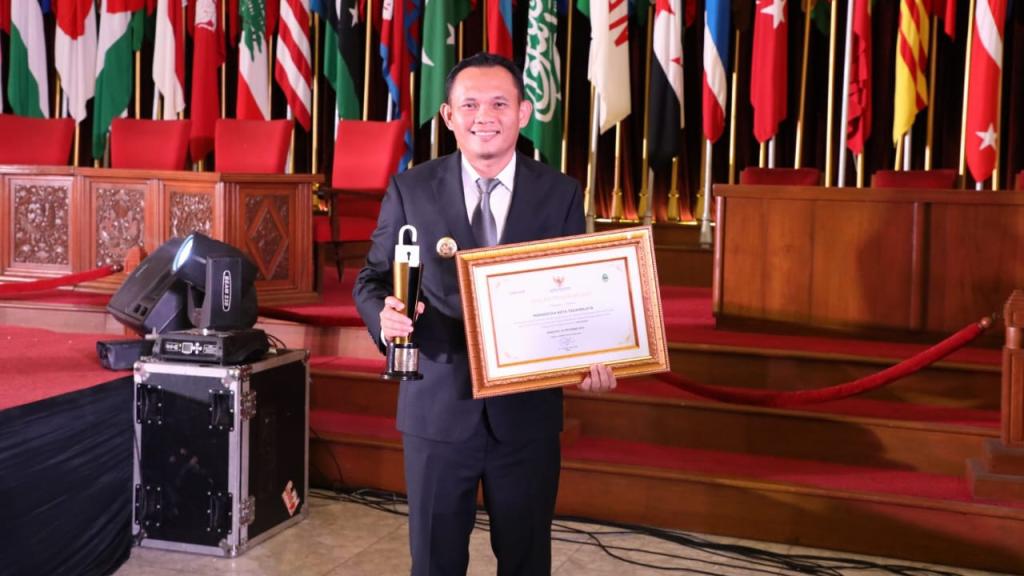 Pemkot Tasikmalaya Raih Penghargaan Badan Publik Informatif untuk Keempat Kalinya