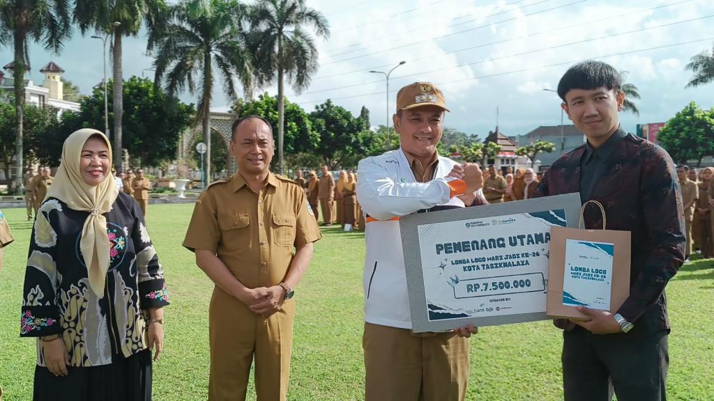 Pemkot Tasikmalaya Serahkan Hadiah Lomba Logo HUT ke-24